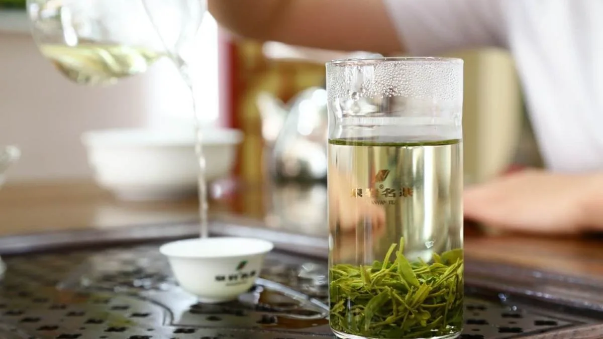 Do Chinese people add sugar in green tea？