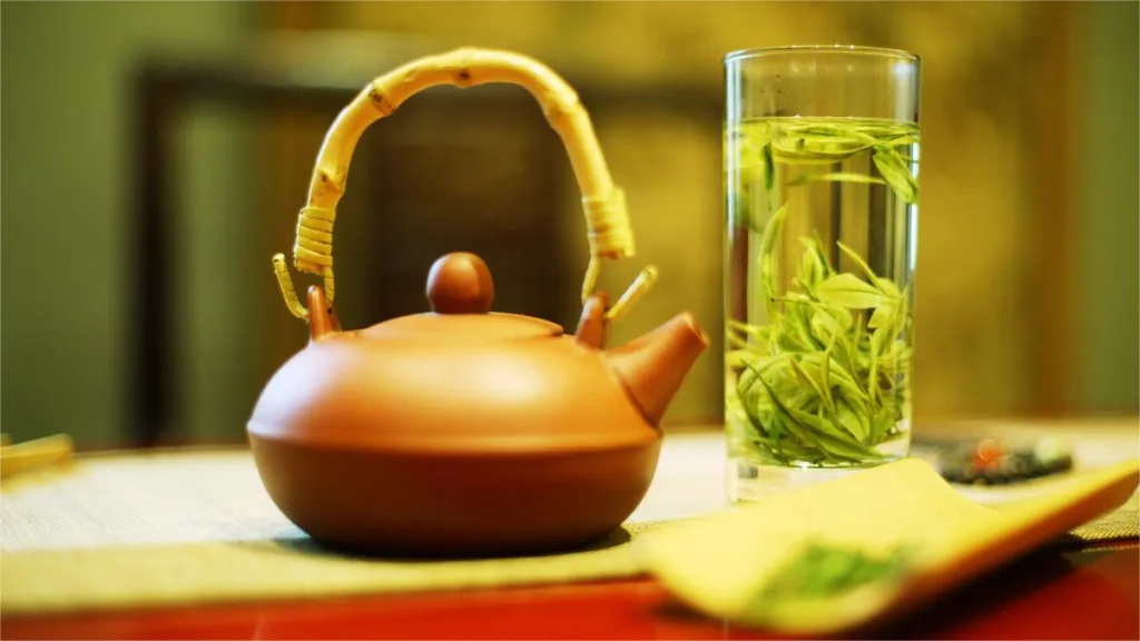 Is it safe to drink Longjing Tea during pregnancy