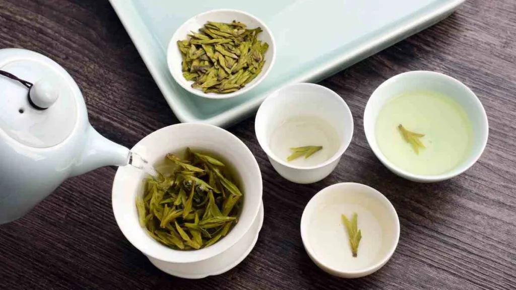 Longjing Tea Temperature for brewing