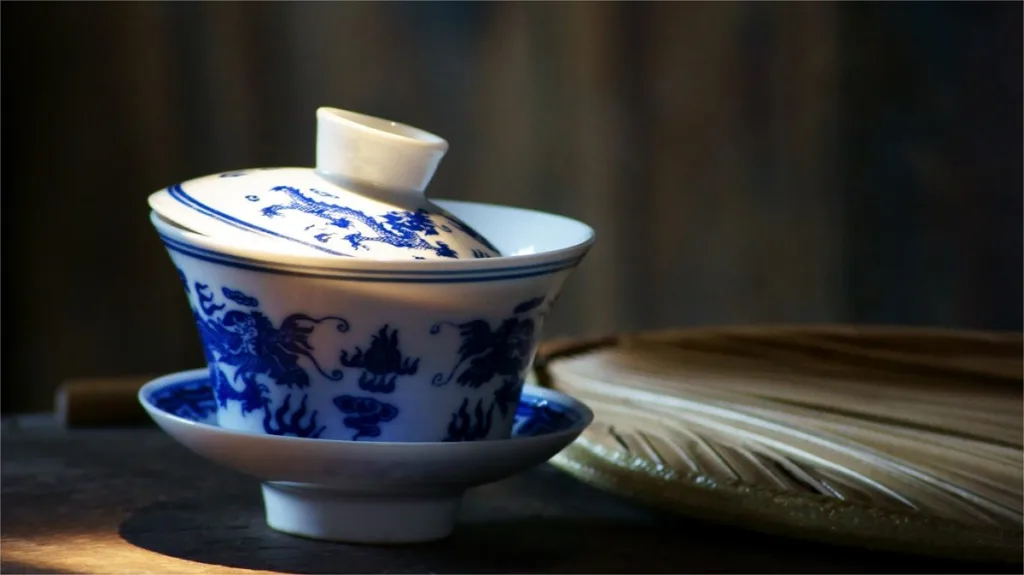 In the world of Chinese tea what exactly is a gaiwan