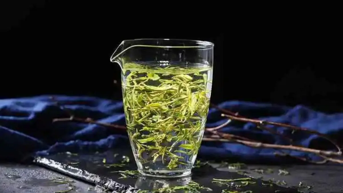 Why Chinese drink green tea?