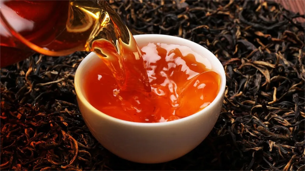 Chinese Black Tea - what it is, manufacturing process, and varieties
