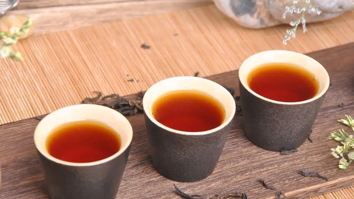 Why do I feel weak when I drink black tea?